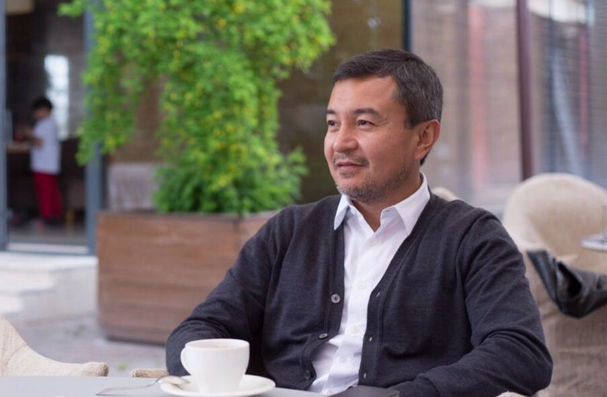 Ахан сатаев. Акан сатаев. Сатаев, акан каргамбаевич биография. Акан сери корамсаулы. Казахские кинорежиссеры.