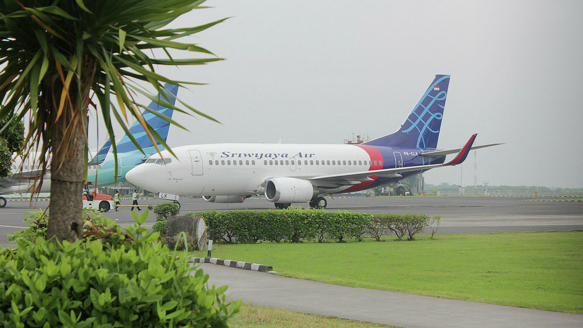 В Индонезии разбился самолет Boeing 737