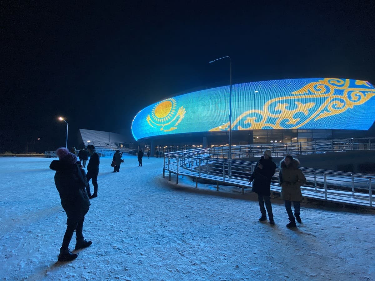 Назарбаев против переименования стадиона в его честь