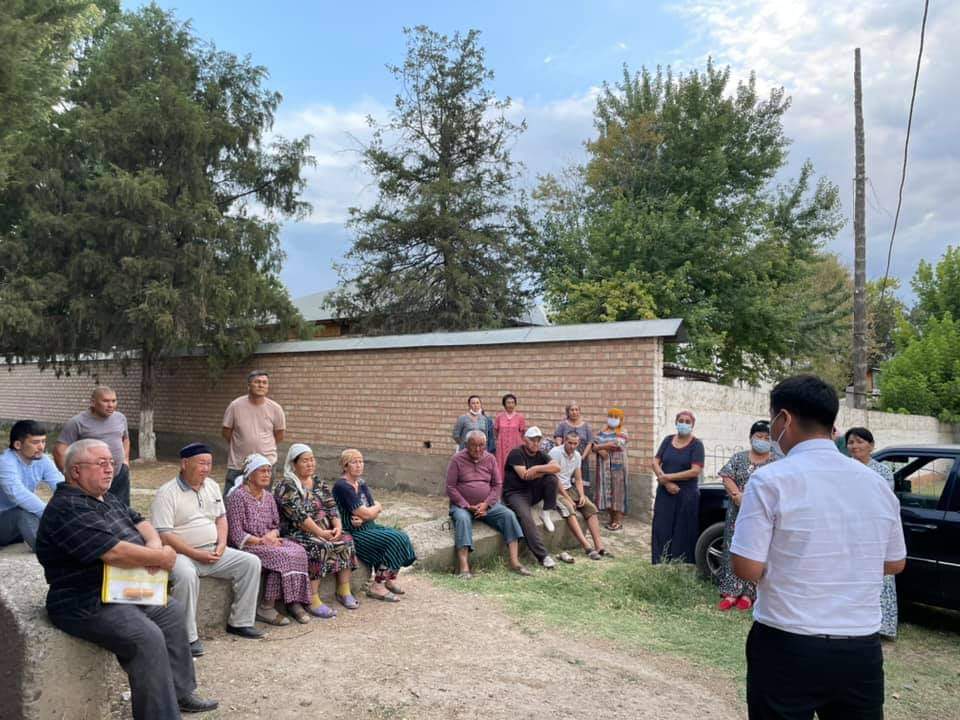 Түркістан: әкімдіктен үміткерлер жағалауды жағалап, малшылар мен диқандарды аралап жүр