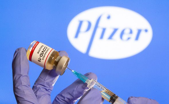 «Pfizer» кімге бұйырады?