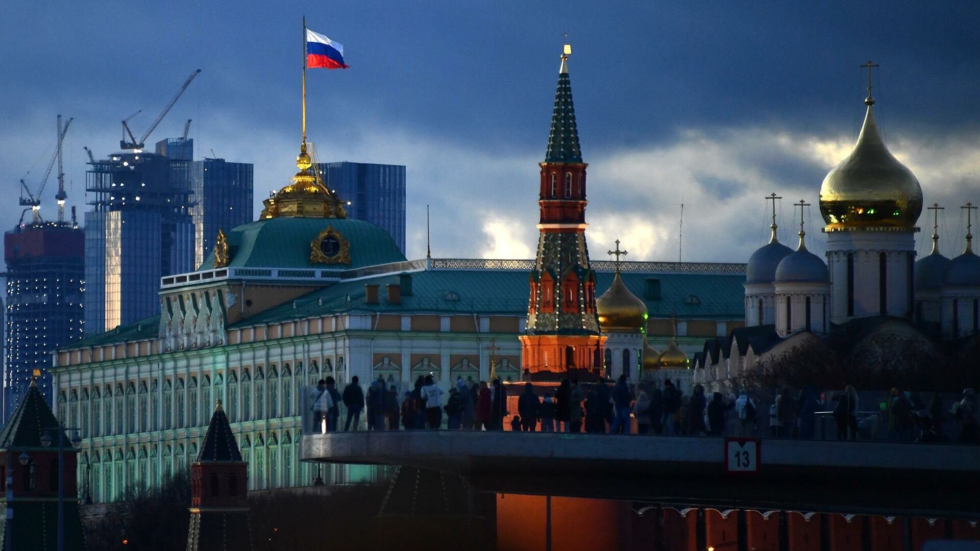 Россия должна перестать цепляться за идею возрождения Советского Союза, заявил посол Украины