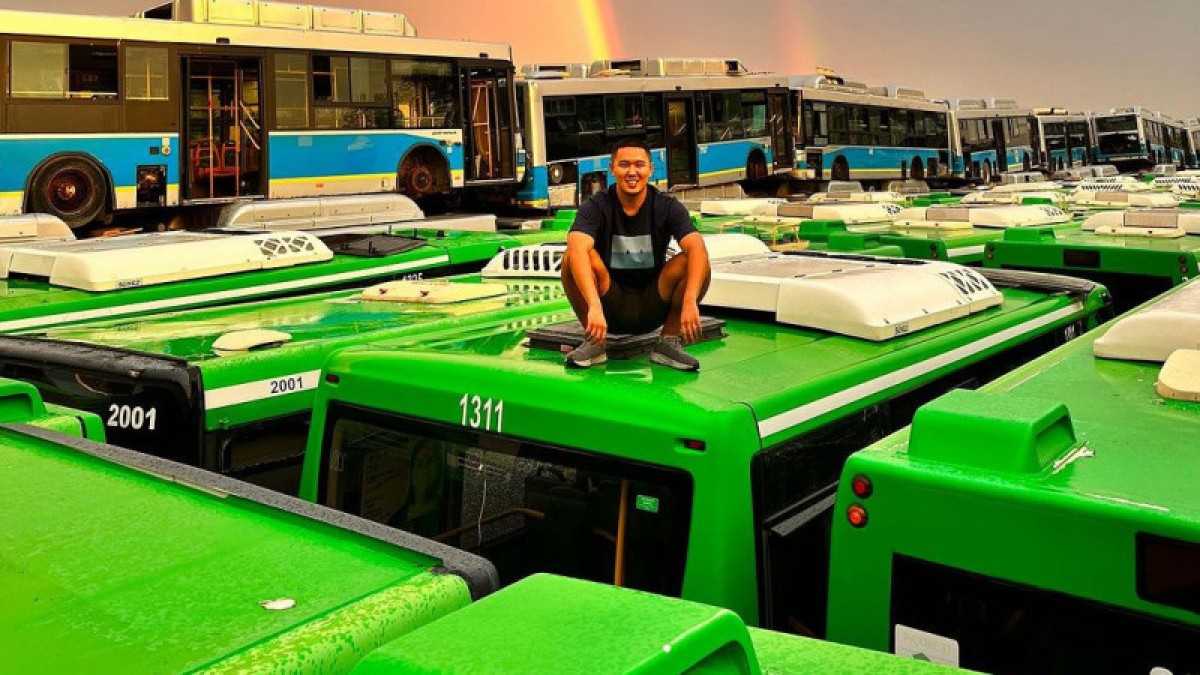 Алматы іргесіндегі автобустар "зиратын" жалға алуға қанша ақша жұмсалды?