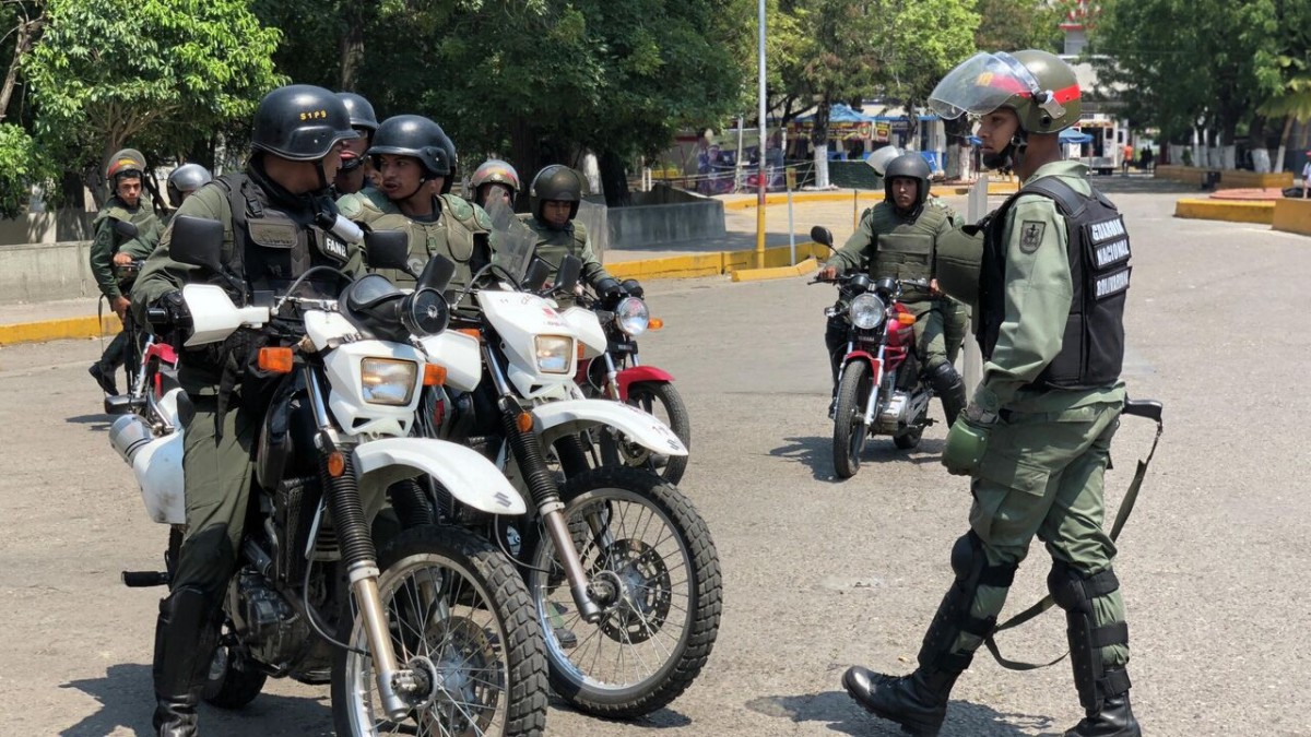 Венесуэла президентіне қастандық жасамақ болғандар ұсталыпты