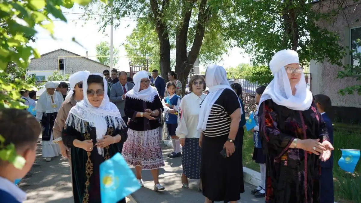 «Аналар күніне» орай «Ана – өмір шуағы» мерекелік шарасы өтті