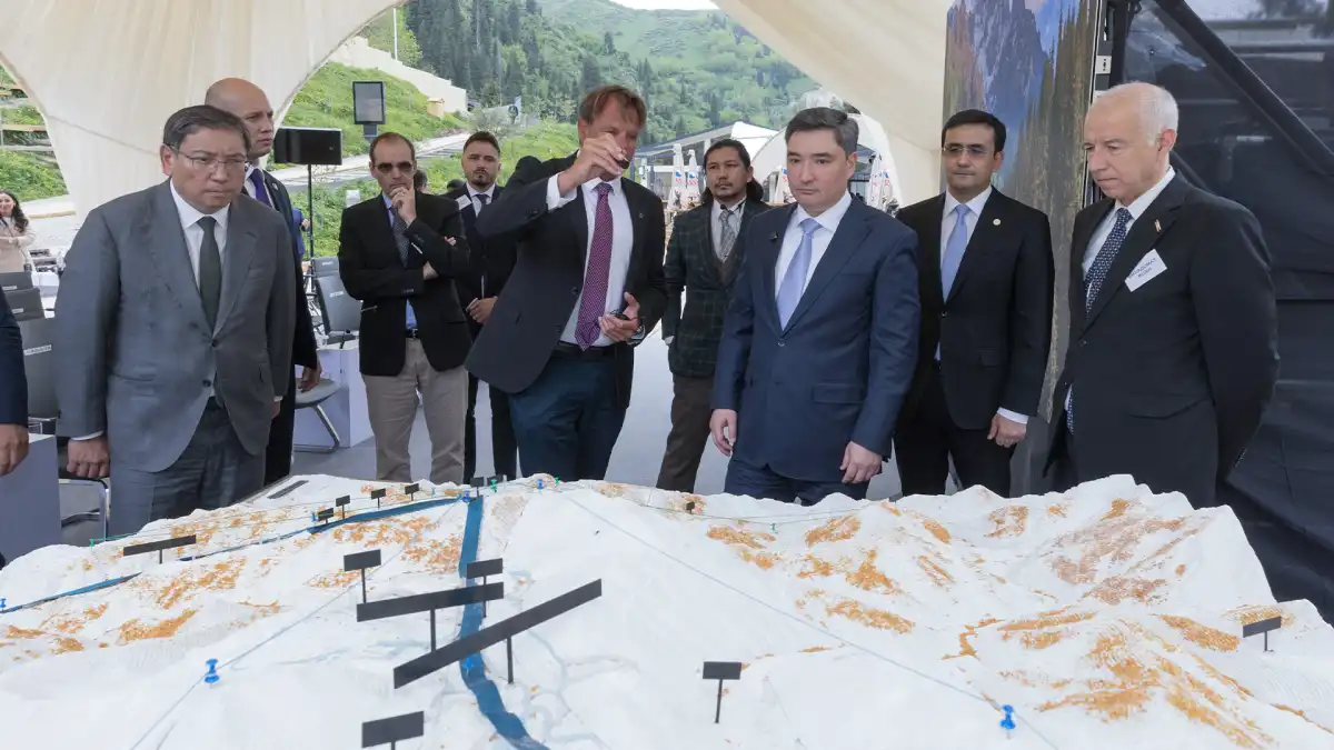 Олжас Бектенов Алматы тау кластерін дамыту бойынша кеңес өткізді: өткізу қабілеті тәулігіне 34 мың туристке дейін артады