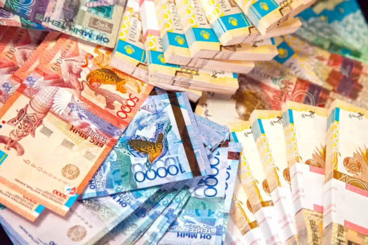 Бес айда қазақстандықтарға 880 миллион теңгеден астам қаржы қайтарылды
