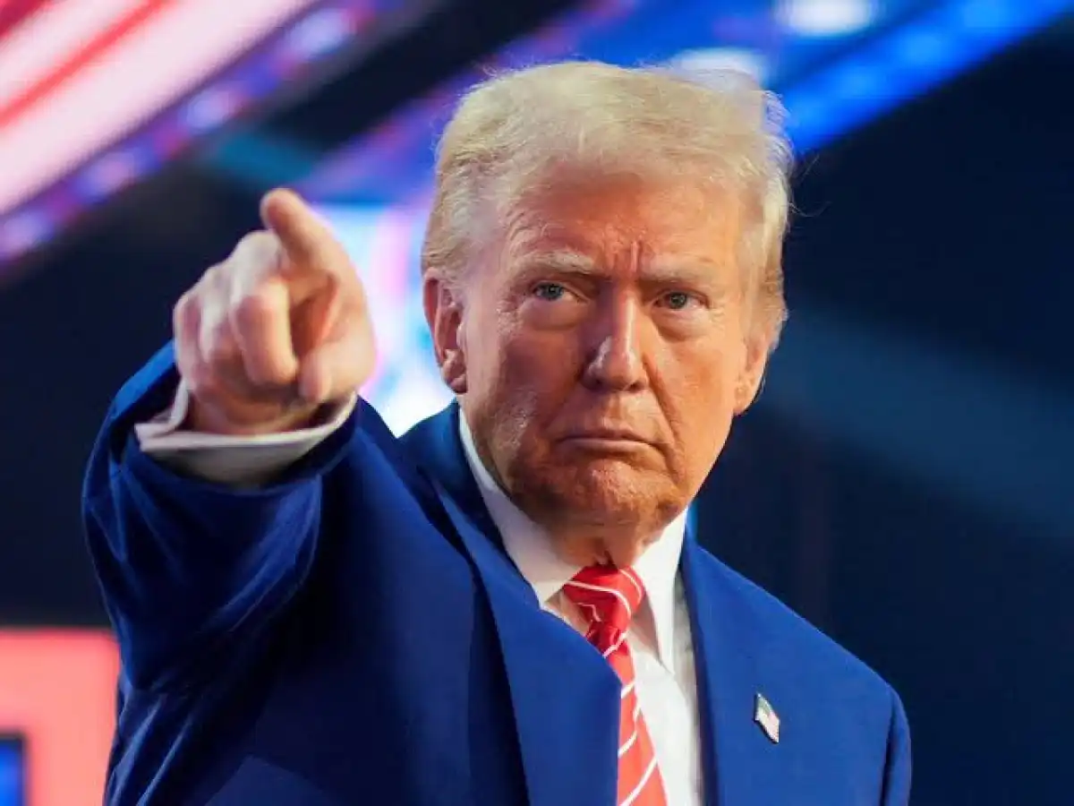 Трамп Иранға екі апта уақыт берді: келіссөзге келе ме, әлде соққы бола ма?
