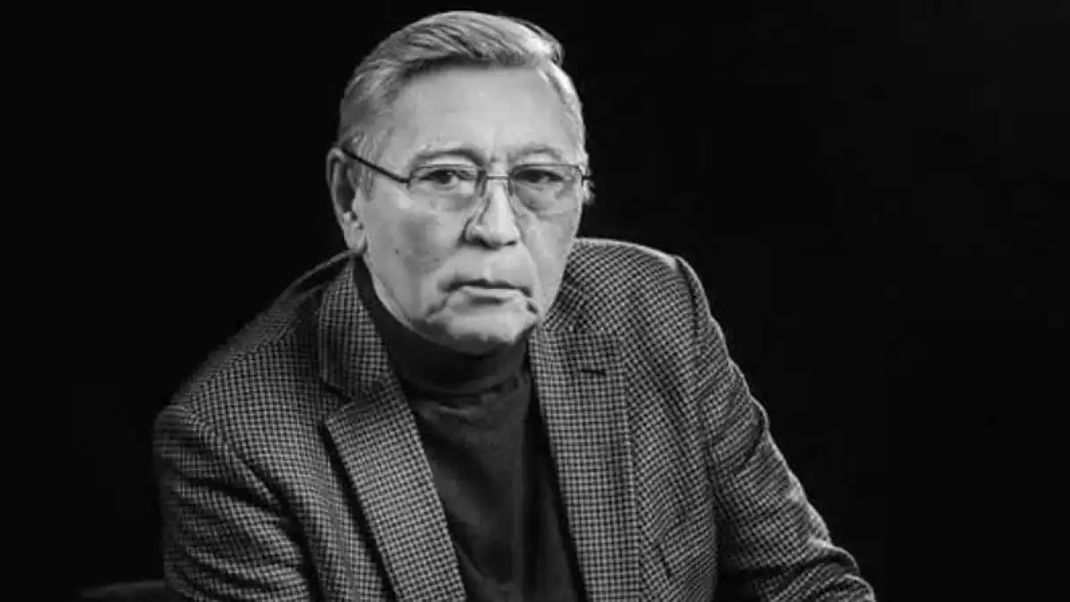 Сламбек Тауекел өмірден өтті