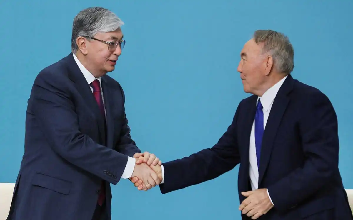 Қасым-Жомарт Тоқаев Нұрсұлтан Назарбаевты 85 жасымен құттықтады