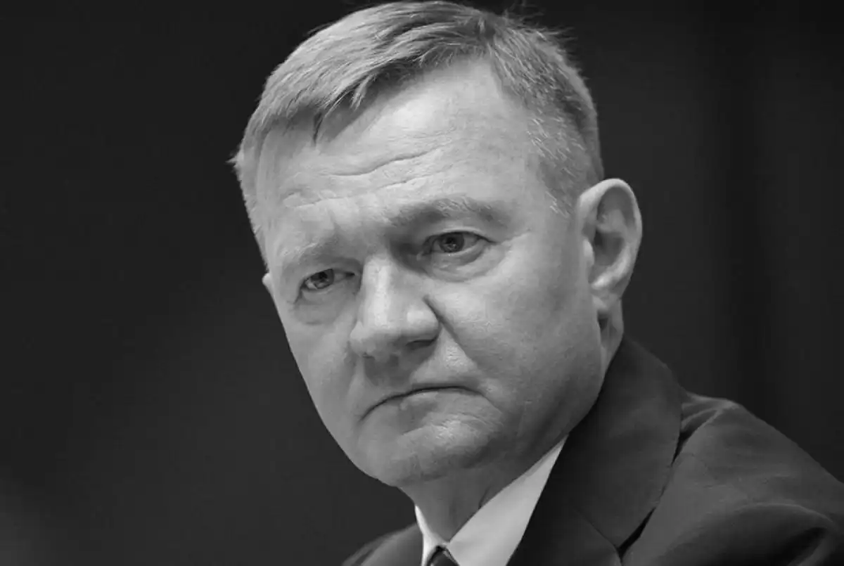 Ресейде экс-министр өзін-өзі атып өлді