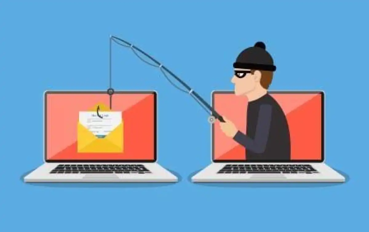 Ақшаңызды онлайн ұрлатып алмаңыз: 6 айда 12 мың адам алданды