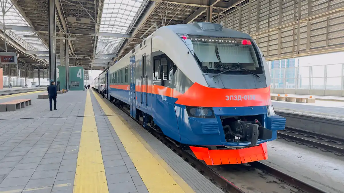Астана мен Бурабай арасында жаңа «Burabay Express» электрпойызы іске қосылды