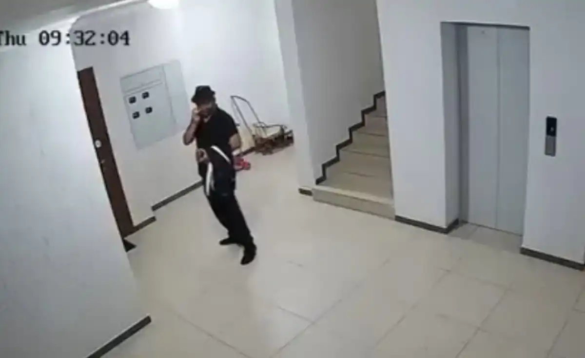 «Есіктерді тартып, қыздарға жабысады»: бұрынғы зорлықшы тұрғындарды мазалап жүр