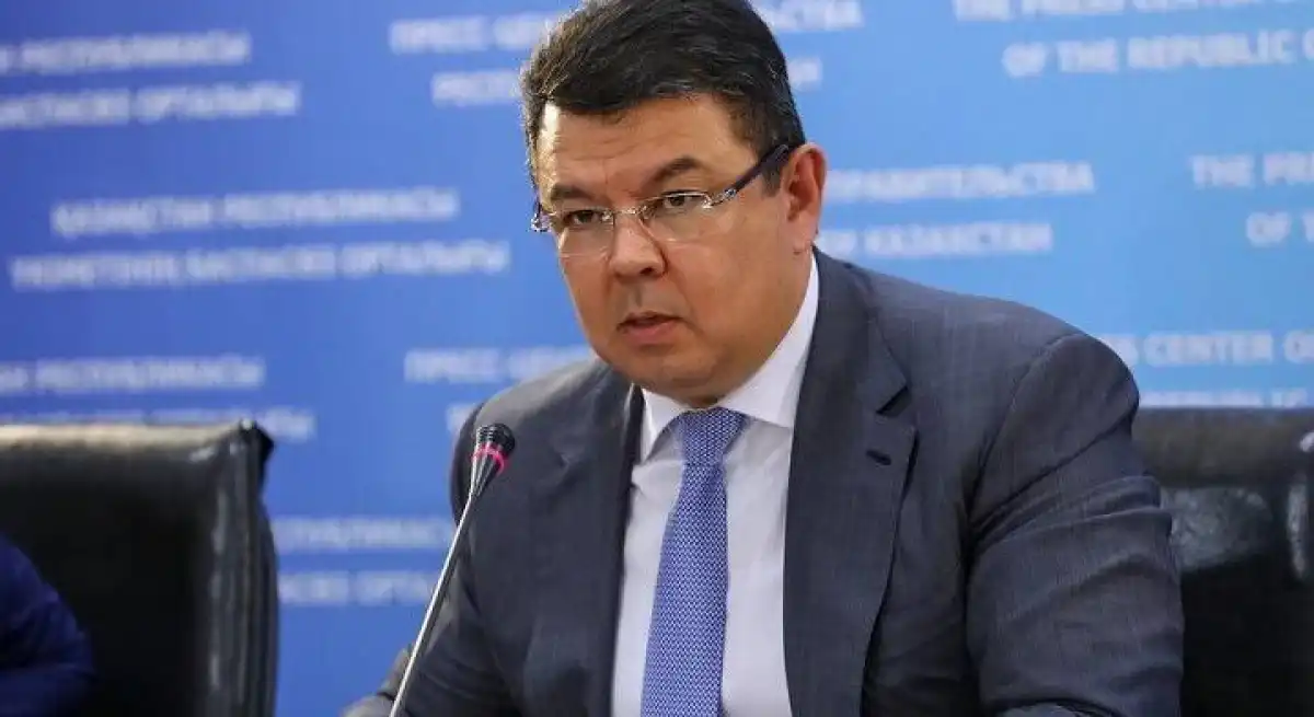«Біреуді кінәлі етуге асықпау керек»: Бозымбаев – көлік вице-министрінің ұсталуына қатысты