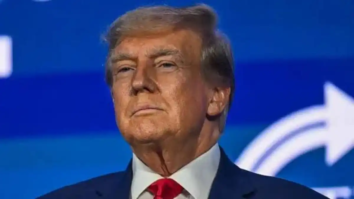 Трамп Путинге: “Бұл соғысты тоқтатуың керек”