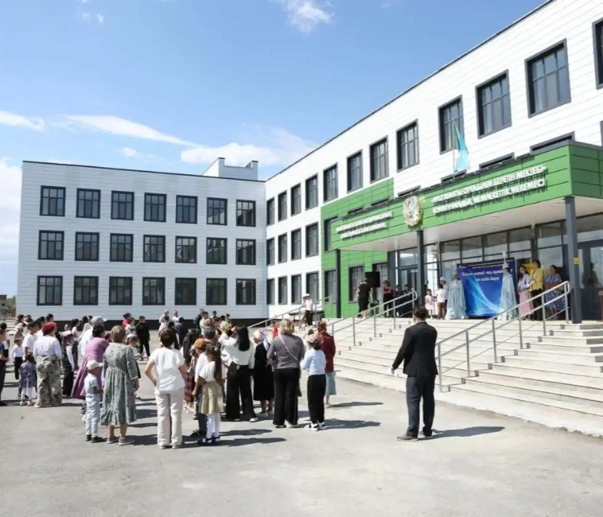 Абай өңірінде заманауи мектепте ашық есік күні ұйымдастырылды