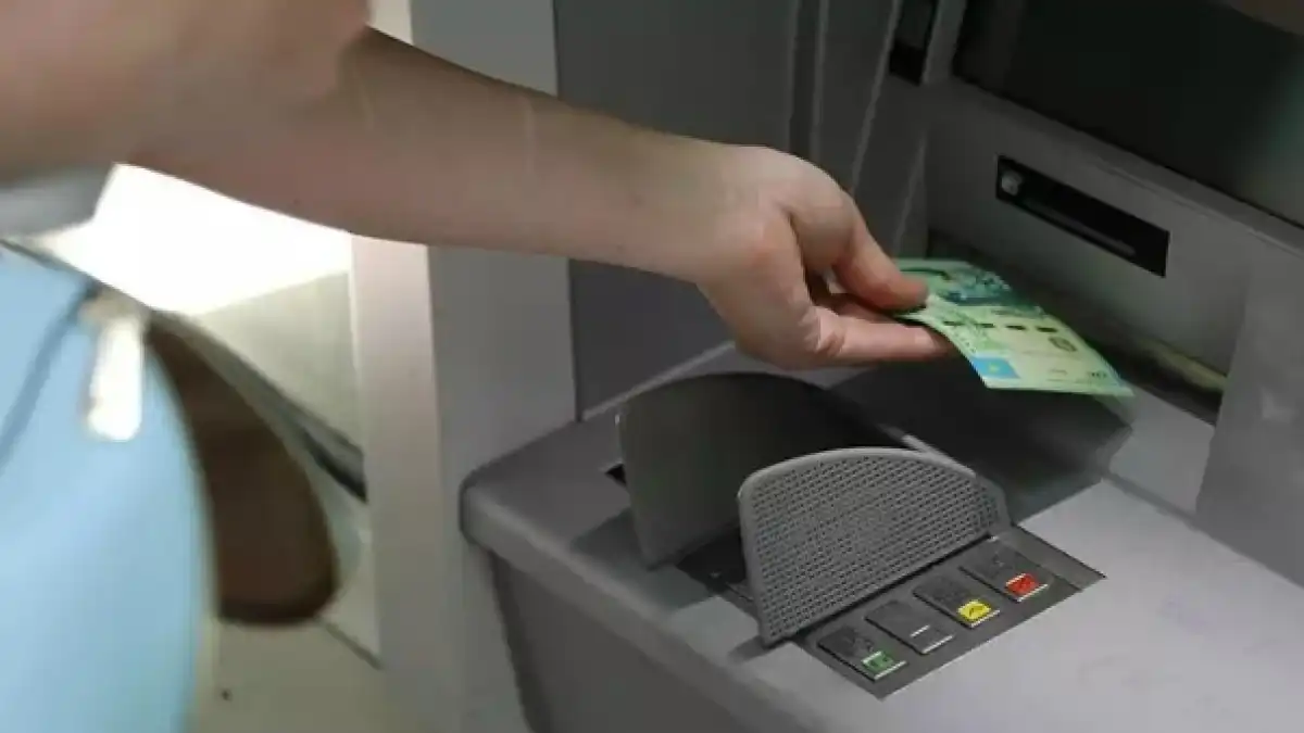 Қазақстанда банкомат арқылы ақша салу тәртібі өзгереді
