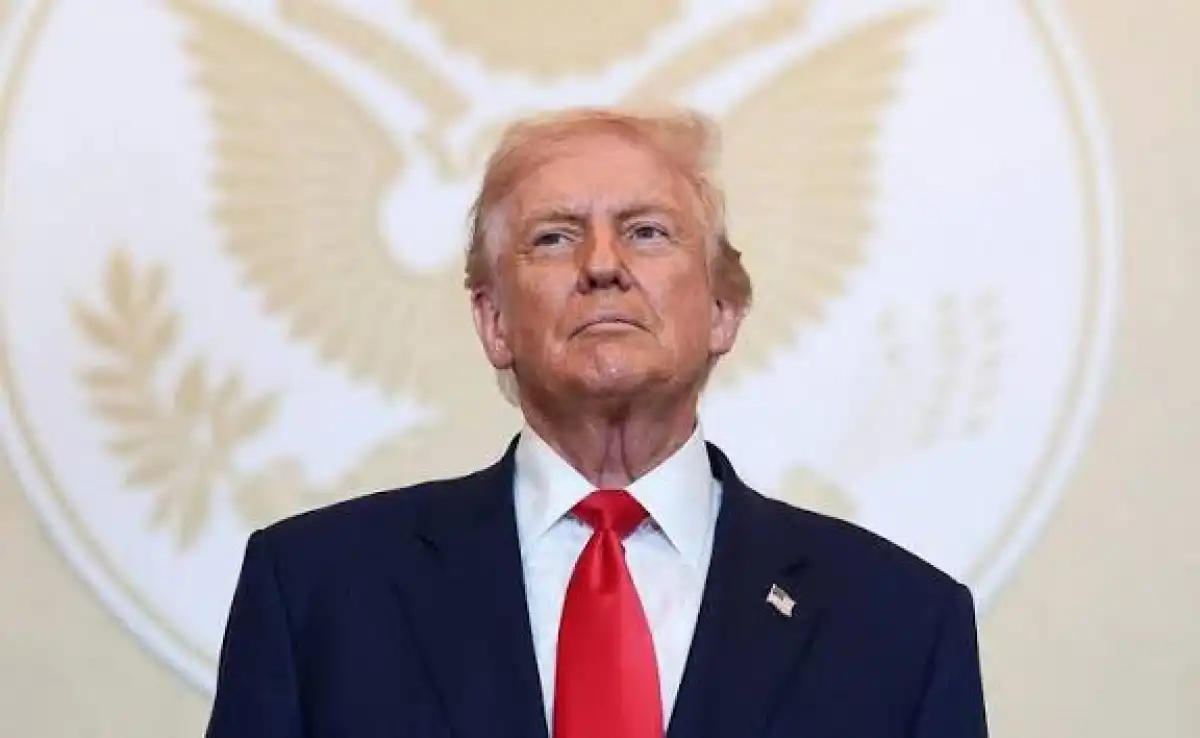 Америкалықтардың Трампқа сенімі азайып барады