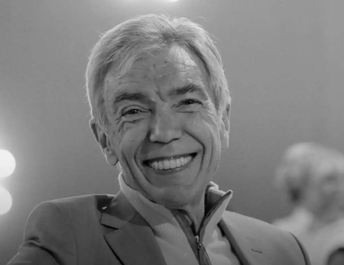 Белгілі тележүргізуші Юрий Николаев көз жұмды