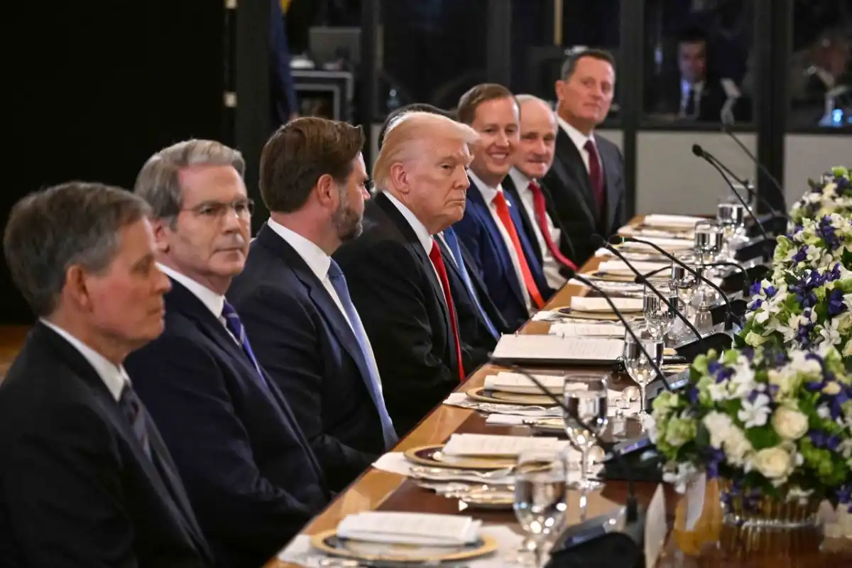 АҚШ-та Трамппен Тоқаев қана ағылшынша сөйлескен