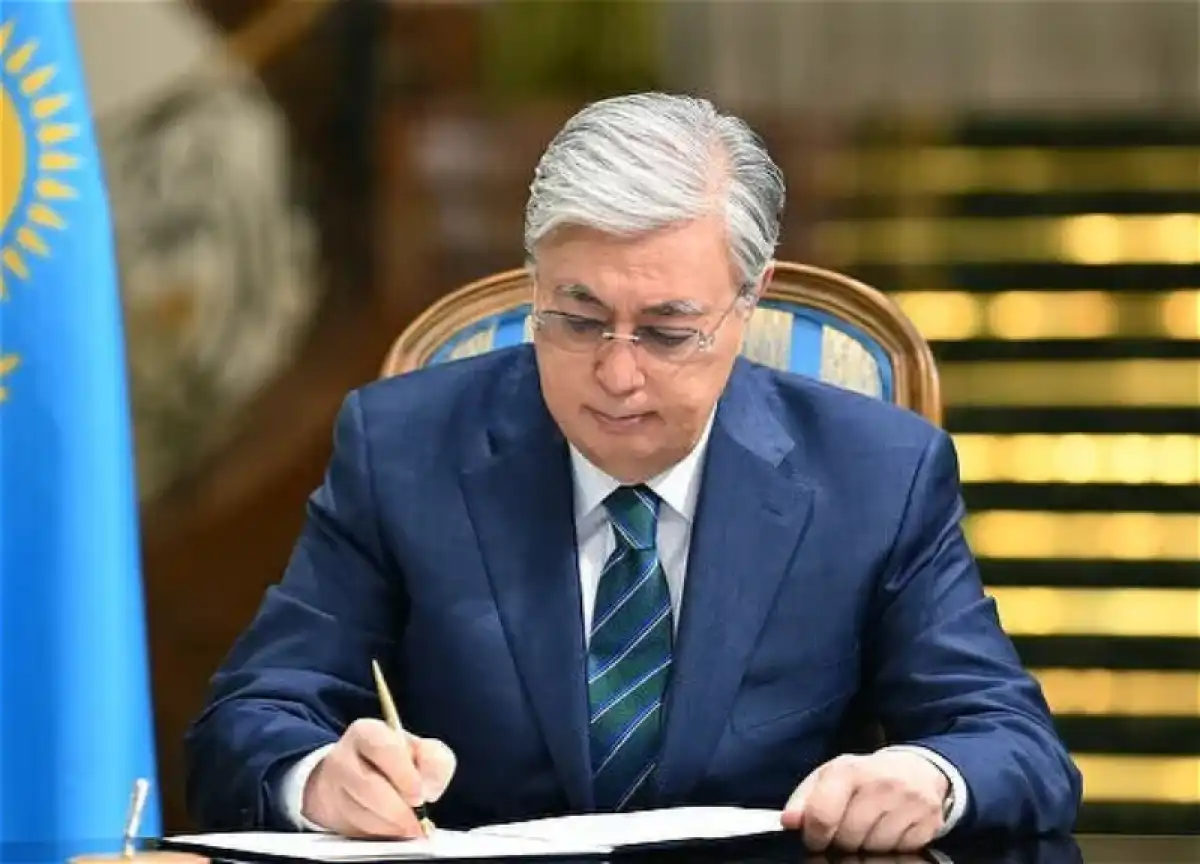 Тоқаевтың “Мәңгі достық” атты мақаласы Ресей басылымында жарық көрді