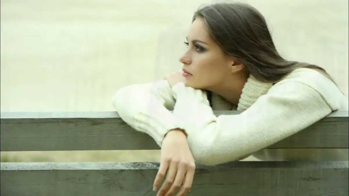 Дамыған елдерде жалғыз өмір сүретіндер көбейіп барады — The Economist