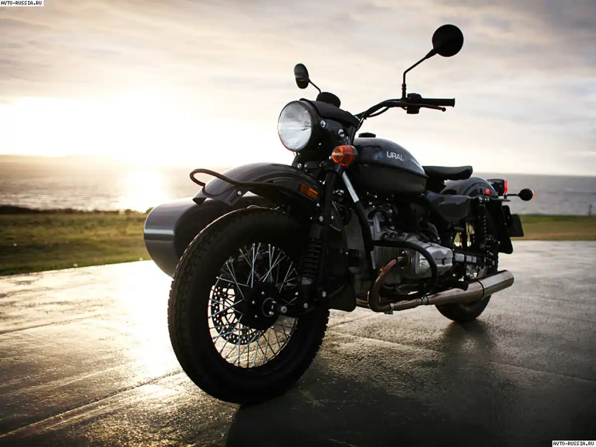 «Урал» мотоциклдері Қазақстаннан кетеді: шешімге Трамптың қатысы қандай?