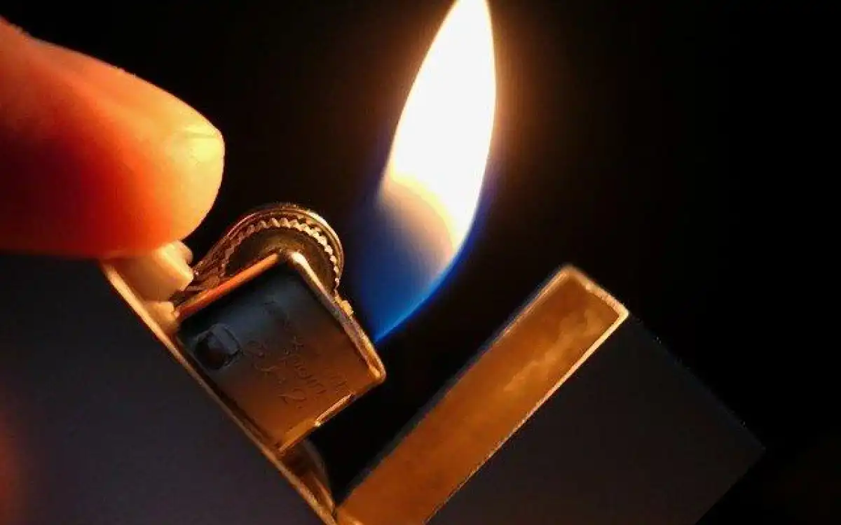 Бейнеуде ер адам полиция бөлімінде өзін өртемек болды