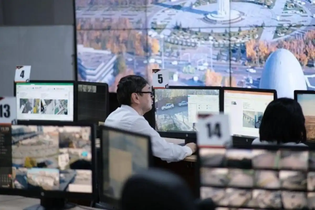 iKOMEK алғаш қоңыраудан-ақ 1,5 млн мәселені шешті — елорда қызметі қалай жұмыс істеп тұр?