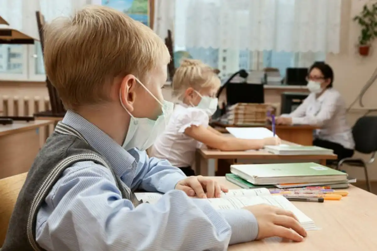 Маңғыстауда тұмау және ЖРВИ белгілері бар балалар сабаққа жіберілмейді
