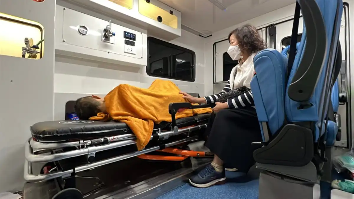 Кремация алдында әйел табыттың ішінде тіріліп кетті