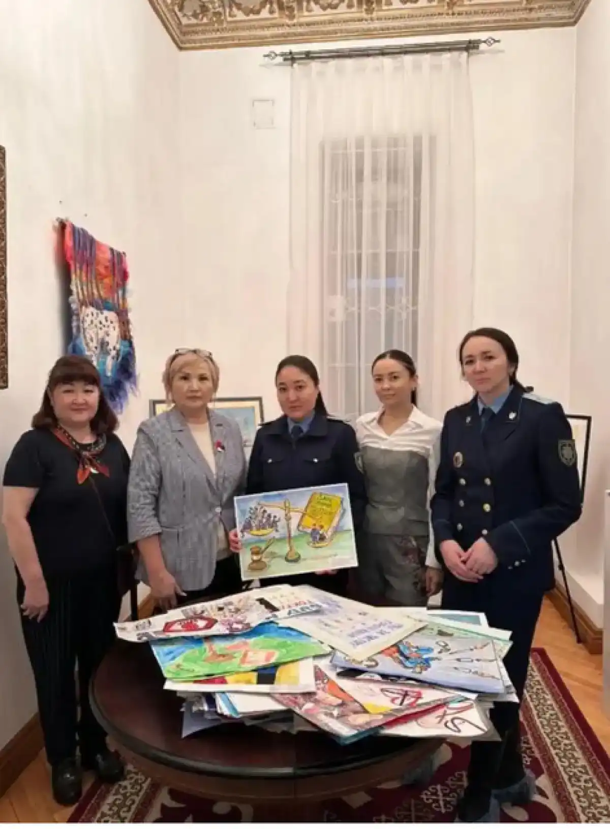 Астанада балалар арасында «Заң және тәртіп» тақырыбындағы сурет байқауы өтті