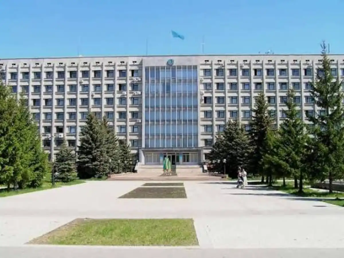 СҚО әкімі ақша игере алмай ма? Бірнеше шенеунік жаза арқалады