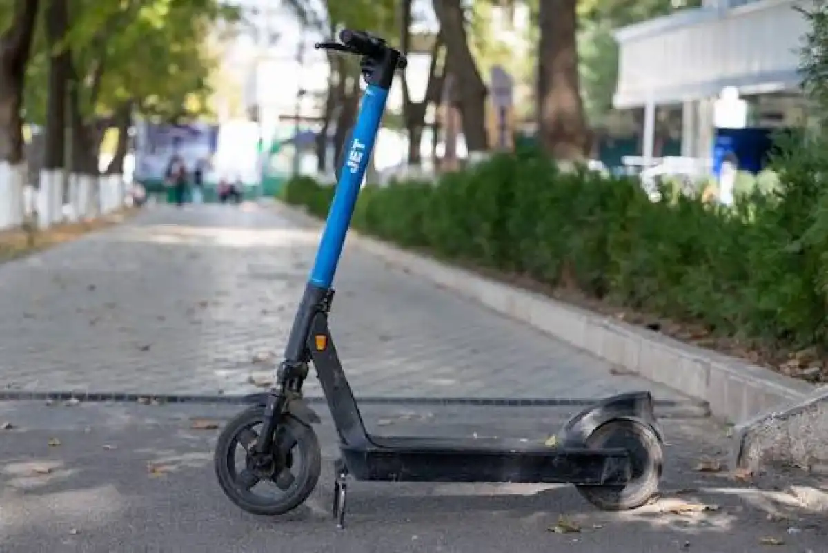 Енді самокат айдау үшін жүргізуші куәлігі болуы керек