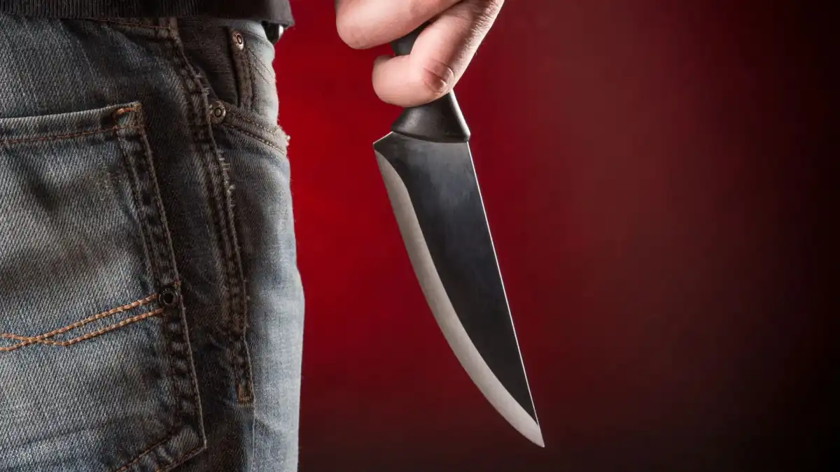 Алматы университетінде студент оқытушыны жарақаттады