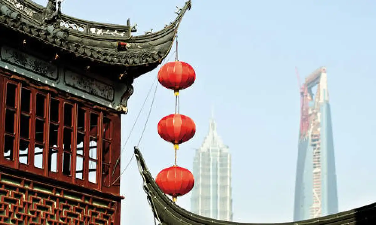 Қытайда 21 жыл бұрын ұрланған бала туған отбасына қайта қауышты