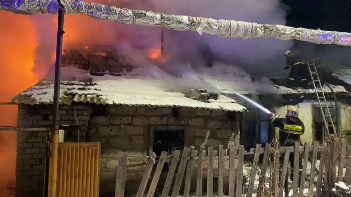 Екібастұзда өрт шықты: ер адам көз жұмып, үш әйел құтқарылды