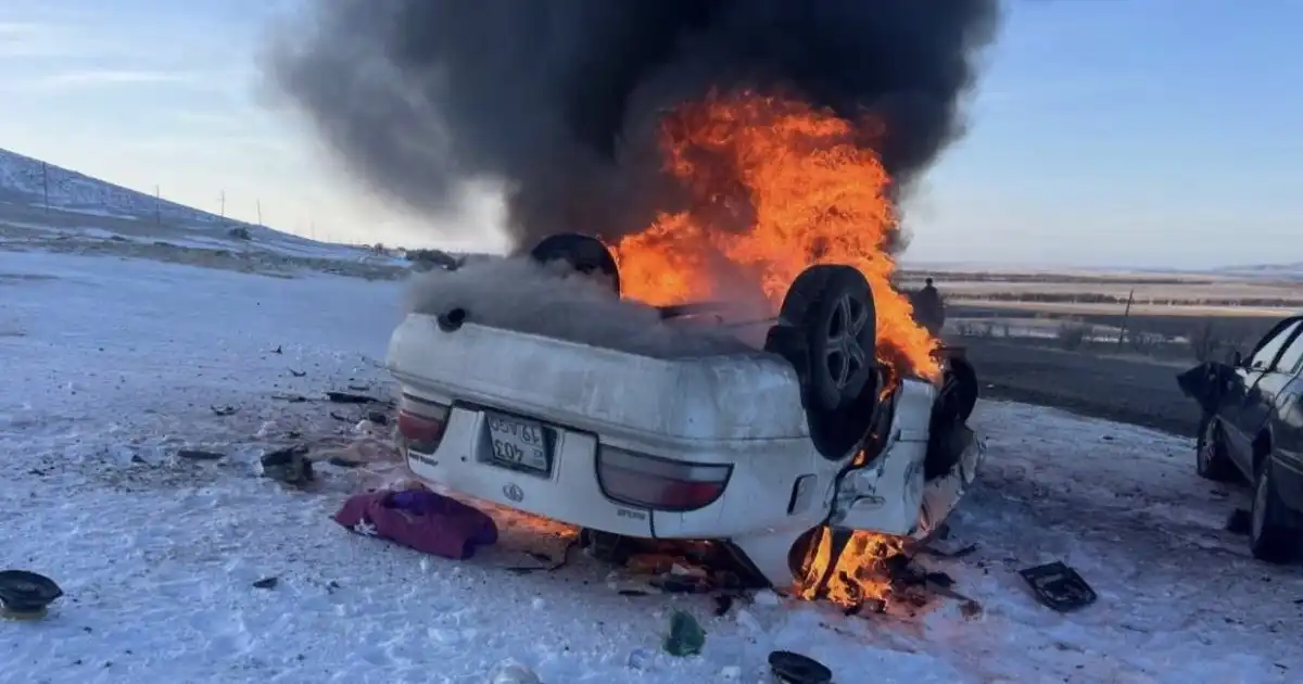 Жетісуда жантүршігерлік жол апаты: бес адам қаза тауып, екеуі ауруханаға түсті