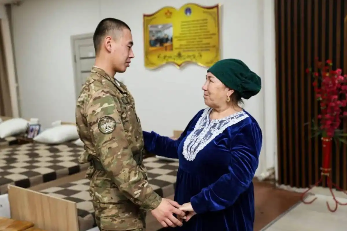 31 қаңтарда барлық әскери бөлімдерде ата-аналар үшін «Ашық есік» күні өтеді