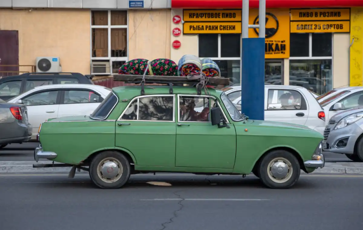 Өзбекстанда 50 жылдан асқан көліктерге тыйым салынды
