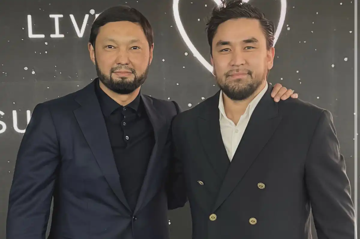 Тасмағамбетовтің күйеу баласы танымал әншіге көлік сыйлапты