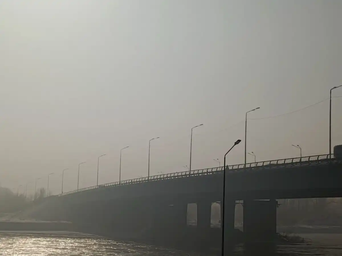 Өскеменде ауа қауіпті деңгейге жетті: мыңнан аса шекті мөлшерден асып кеткен