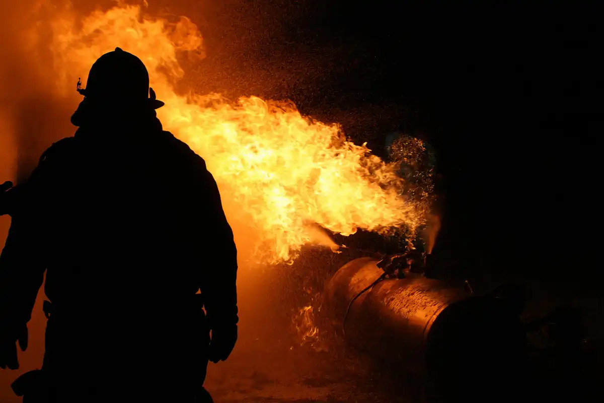 Щучинскіде дәмхана өртеніп, алты адам қаза тапты