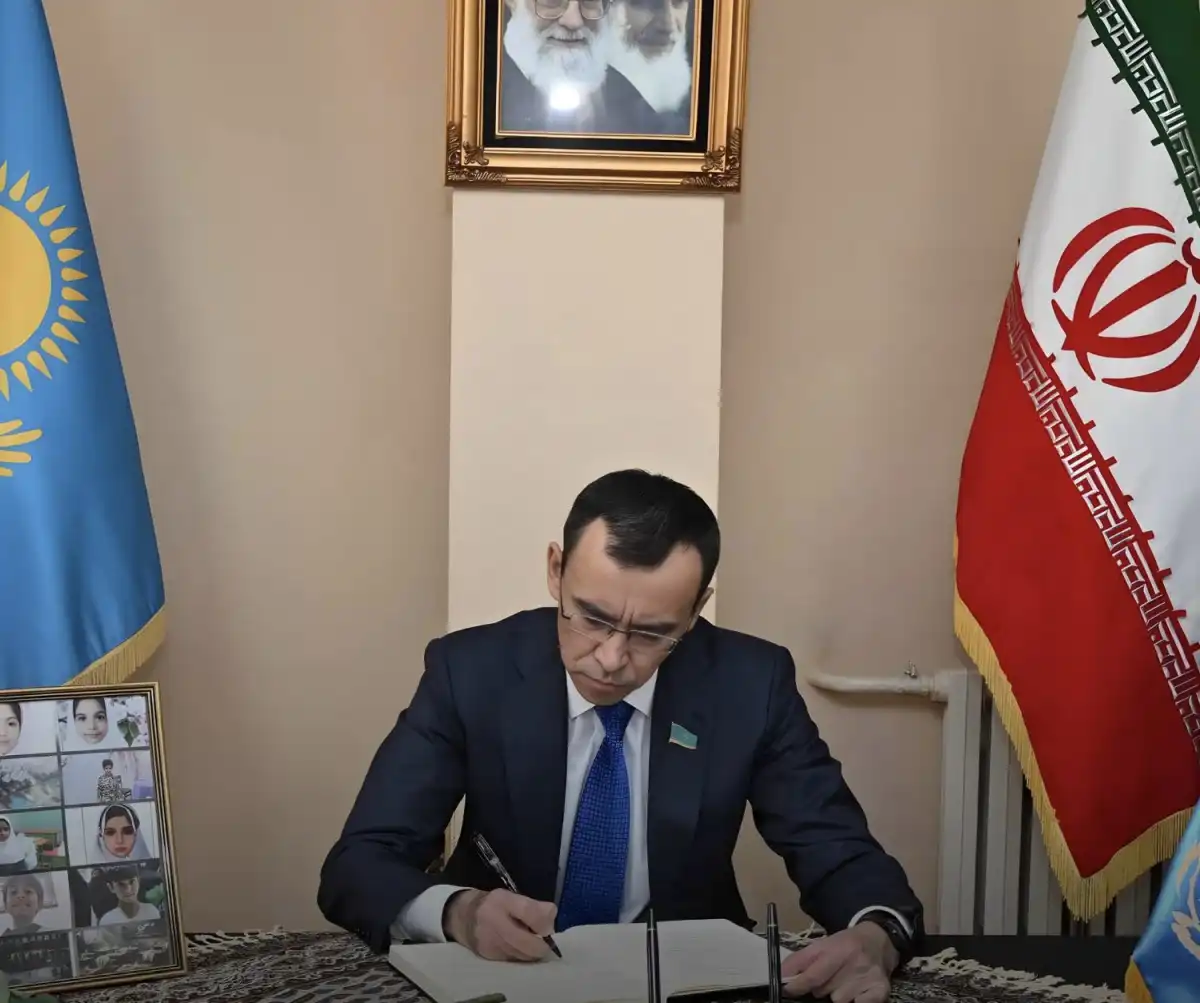 Тоқаевтың тапсырмасымен: Мәулен Әшімбаев Иран елшілігіне барды