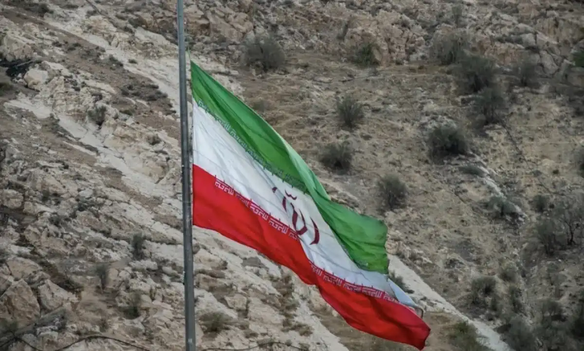 Ирандағы мұнай аймағына соққы: 5 адам қаза болып, 170 адам жаралы