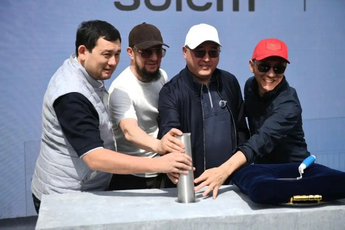 Джеки Чан ойнайтын фильм үшін Қазақстанда алып павильон салынуда