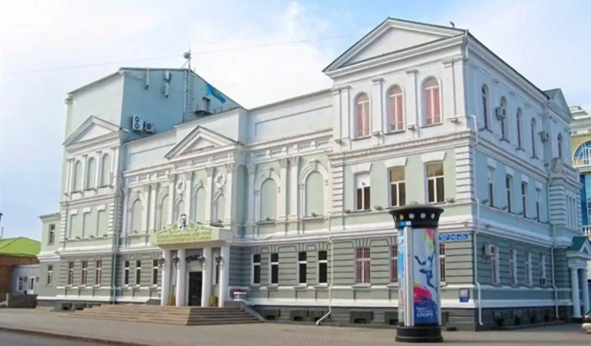 Максим Горький атындағы театрға ұлттық мәртебе беріледі: ұжым Президентке ризашылығын жеткізді