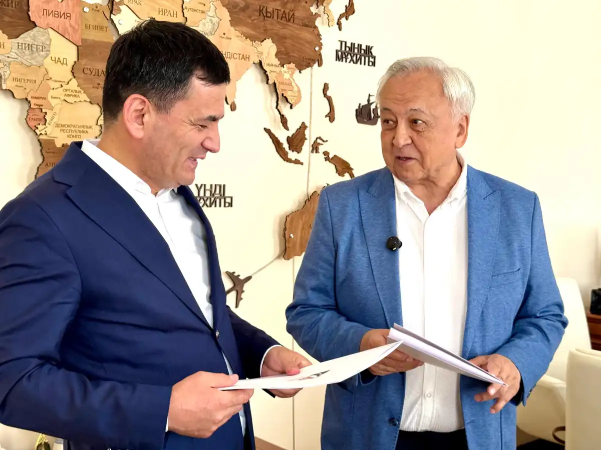 Қазақстан Жазушылар одағы мен «Кітап оқитын ұлт» қоры меморандумға қол қойды