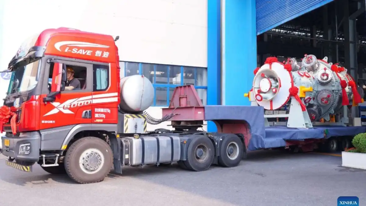 Қытай Қазақстанға электр өндіретін алғашқы газ турбинасын жіберді
